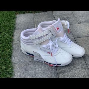 Reebok shoes classic